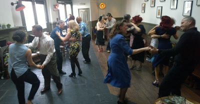 Daniel Johansson Mildreds swingskola Åland Lara Band Dave Webb swingdans swing Collegiate Shag London Mouthful O' Hot Cha Balboa Lindy hop Jazz Sofia Enros