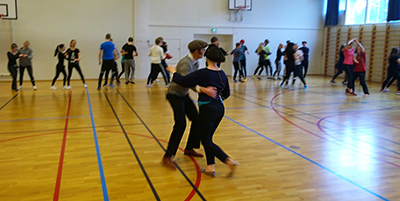 #lindyilusse 4 april 2018 årskurs 1 Ålands lyceum Mariehamn Lindy hop Balboa MIldreds swingskola swingdans jazz musik Robin Lundin och Sofia Enros#lindyilusse 4 april 2018 årskurs 1 Ålands lyceum Mariehamn Lindy hop Balboa MIldreds swingskola swingdans jazz musik Robin Lundin och Sofia Enros