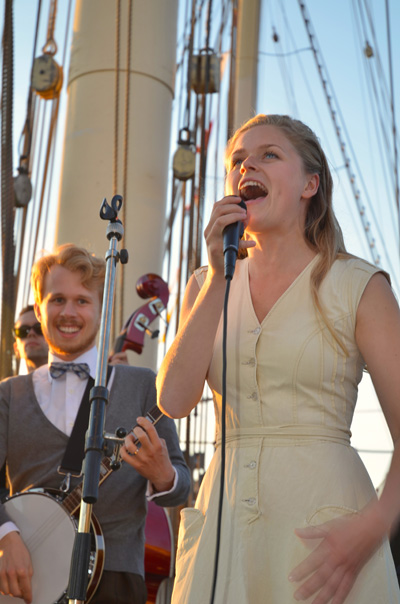 Mimi Terris Carl Turesson Bernehed Scandinavian Shuffle Mariehamn workshop i att sjunga jazz