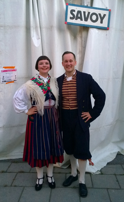 Swingdans-Folkdans Mildreds swingskola Sofia Enros Daniel Johansson lär ut åländska folkdanser på Herräng Dance Camp 2014 med stöd av Svenska kulturfonden resepartner Eckerö Linjen Jävlaranamma stopp God Damn Stop Knytnävspolska Fistfight Polska