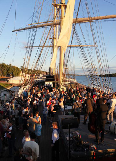 Windjammers Ball 2011 - Dans på Pommerns däck